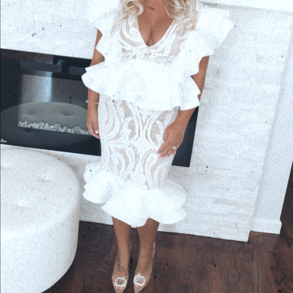 White lace dress